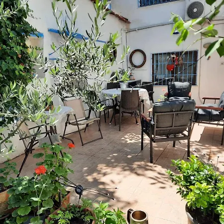 Annemotia - 2 Storey House With Garden In Greek Neighborhood Ayvalı